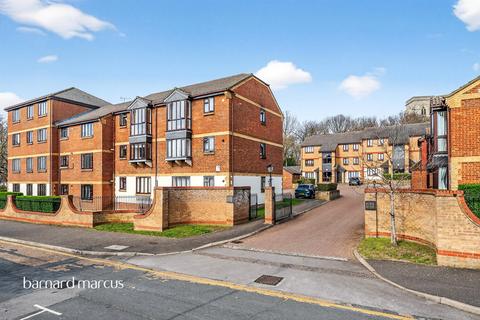 undefined, Kirk Rise, Sutton