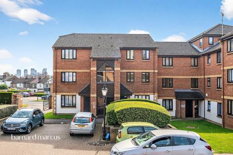 undefined, Kirk Rise, Sutton