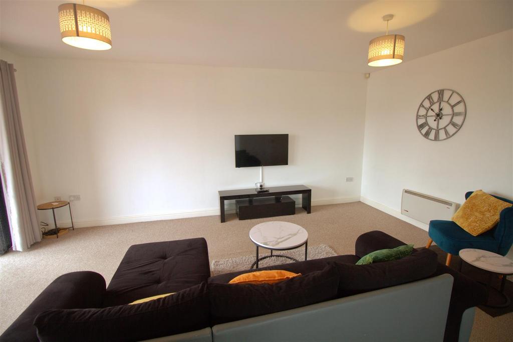 Living area.jpg