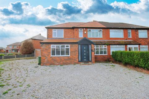 4 bedroom semi-detached house for sale, Thornhill Close, Denton M34
