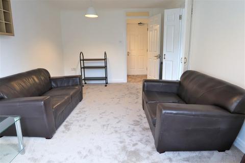 2 bedroom flat to rent, Alexandra Court The Esplanade, Penarth CF64
