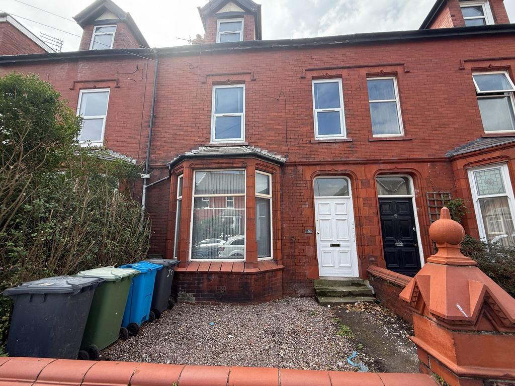 One Bedroom. Ground Floor Apartment