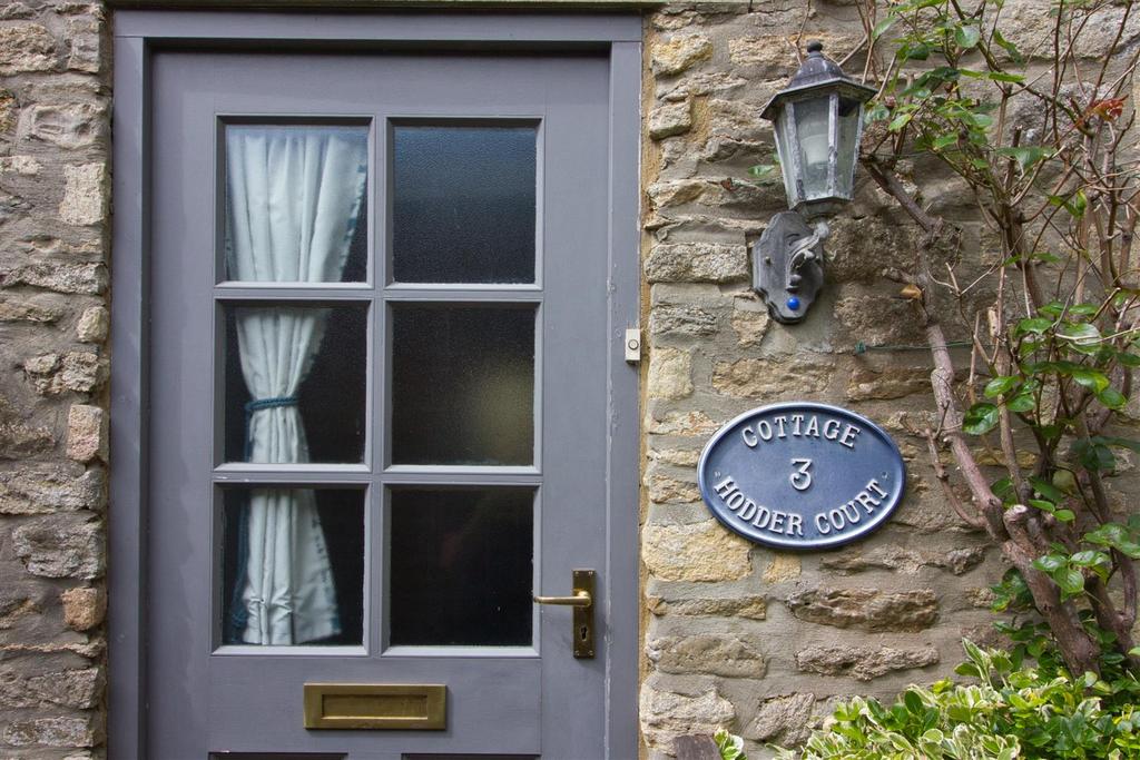 The Cottage, 3 Hodder Court