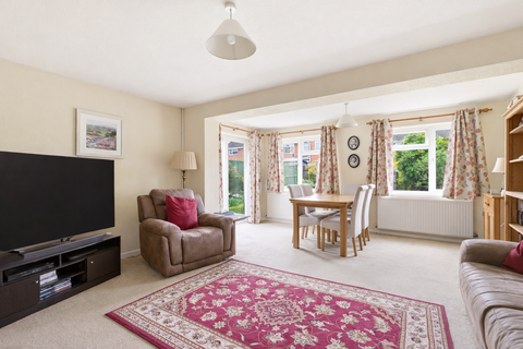 3 bedroom semi-detached house for sale, Kirkstone Drive, Bedfordshire LU6