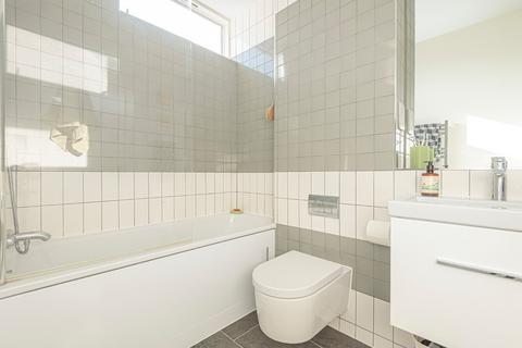 1 bedroom apartment for sale, Lee Road, Blackheath, Lee, London, SE3