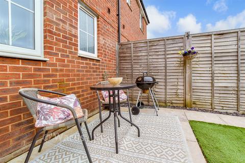 2 bedroom terraced house for sale, Maddocks Close, Paddock Wood TN12