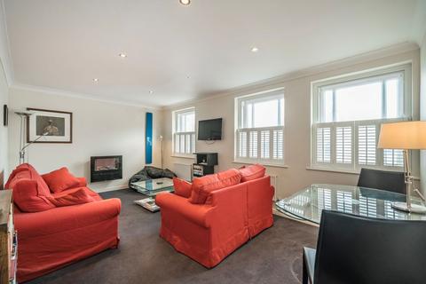 undefined, Hugh Street, London SW1V