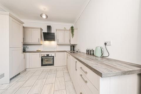 3 bedroom detached house for sale, Heaton Avenue, Earlsheaton, Dewsbury