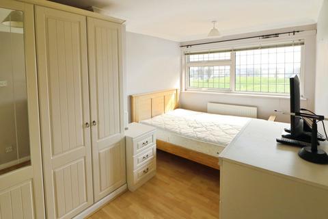 undefined, Copperfield, Essex IG7