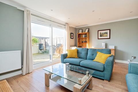 3 bedroom terraced house for sale, Wiltshire Way, TUNBRIDGE WELLS