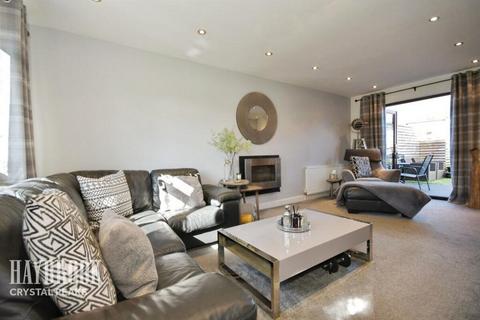 2 bedroom terraced house for sale, Columbell Way, MATLOCK
