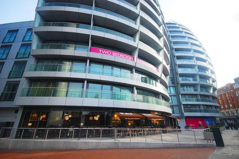 undefined, City Road, Old Street, London, EC1Y