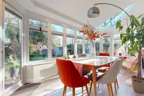 4 bedroom detached house for sale, Ashfield, Milton Keynes MK14