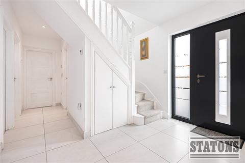 5 bedroom detached house for sale, Cavendish Road, Barnet, EN5