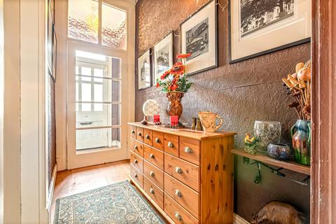 5 bedroom terraced house for sale, Evington Road, Leicester