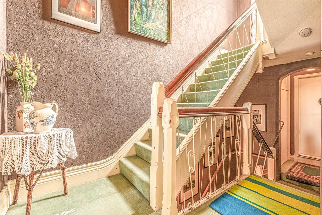 Second floor landing