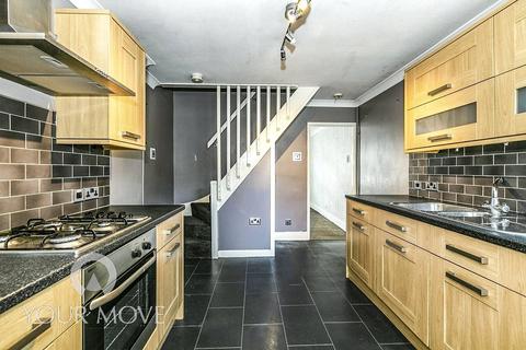 2 bedroom terraced house to rent, St. Albans Road, Kent DA1