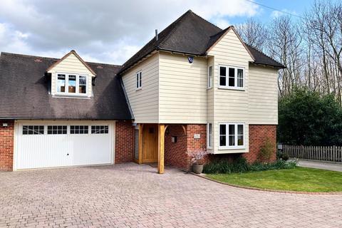 4 bedroom detached house for sale, Maidstone Road, Ashford TN25
