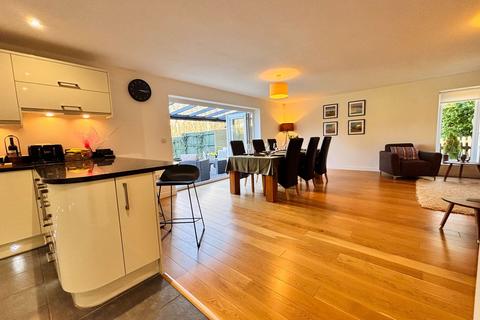 4 bedroom detached house for sale, Maidstone Road, Ashford TN25