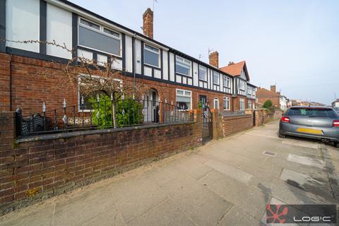 undefined, 1, Brighton Le Sands L22