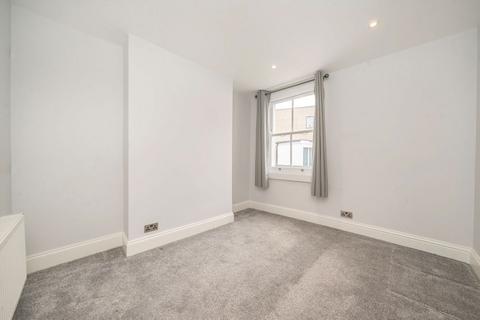 2 bedroom terraced house to rent, Mill Hill Road, London W3