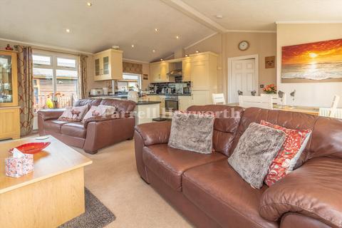 2 bedroom property for sale, Borwick Lane, Carnforth LA6