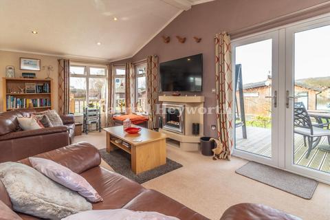 2 bedroom property for sale, Borwick Lane, Carnforth LA6