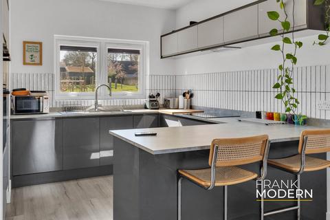 undefined, Forrest Drive, Peterborough, PE7