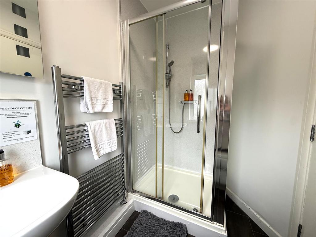 Shower.jpeg