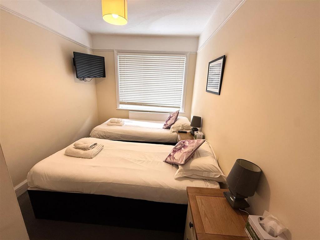 Bedroom.jpeg