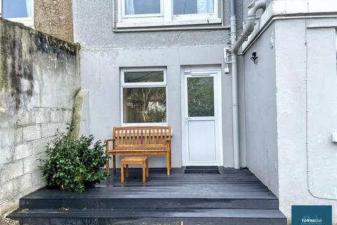 undefined, Dracaena Avenue, Falmouth