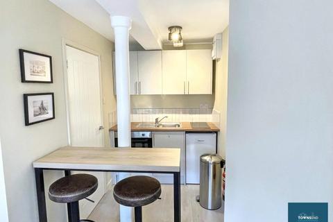 undefined, Dracaena Avenue, Falmouth