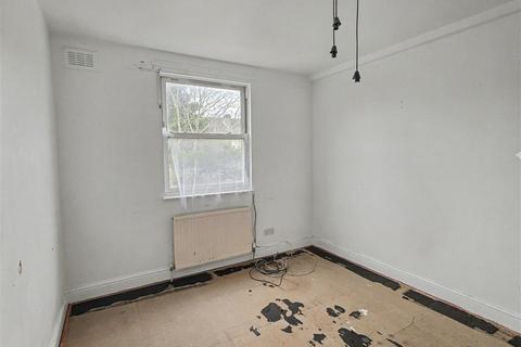 3 bedroom block of apartments for sale, Northcote Road, CHURCH END