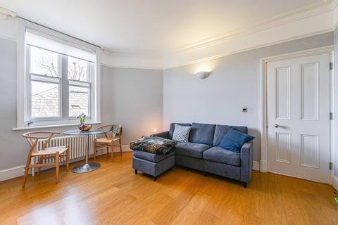 1 bedroom flat for sale, West Cadet Apartments, Woolwich Common, London, SE18