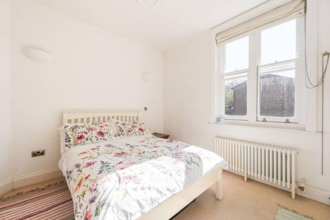 1 bedroom flat for sale, West Cadet Apartments, Woolwich Common, London, SE18
