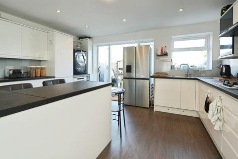 3 bedroom terraced house for sale, Orient Road, Lancing