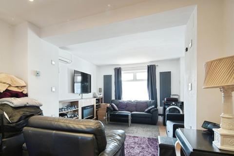 3 bedroom terraced house for sale, Orient Road, Lancing