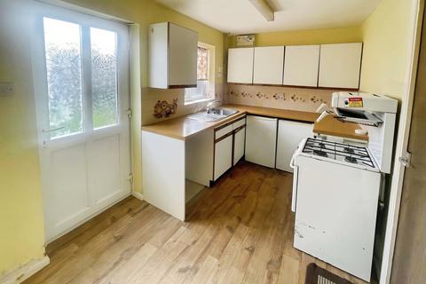 2 bedroom semi-detached house for sale, Foxcote Drive, Loughborough LE11