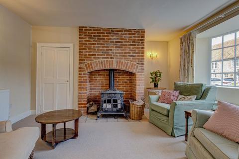 undefined, Grade II Listed Cottage in Burnham Market