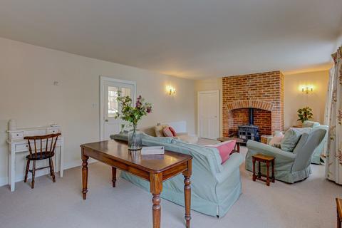 undefined, Grade II Listed Cottage in Burnham Market