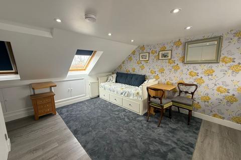 undefined, Thames Avenue, Perivale UB6