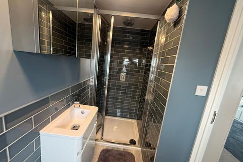 undefined, Thames Avenue, Perivale UB6