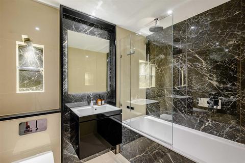 3 bedroom flat to rent, West End Gate, London