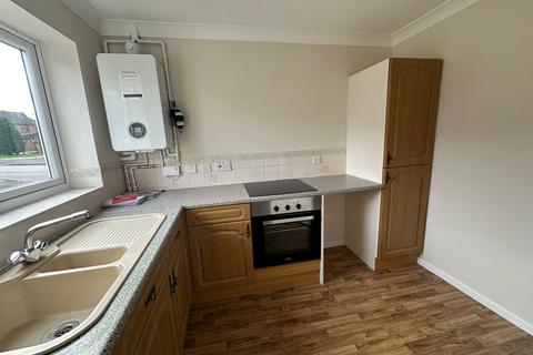 2 bedroom house to rent, Thetford Way, WALSALL