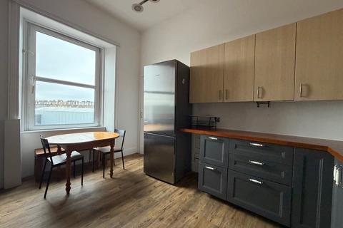 2 bedroom flat to rent, Dalry Road, Edinburgh EH11