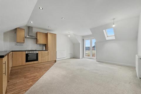 2 bedroom apartment to rent, Derby Road, Stapleford, Nottingham