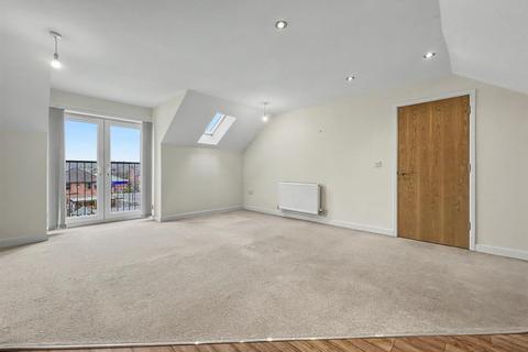 2 bedroom apartment to rent, Derby Road, Stapleford, Nottingham