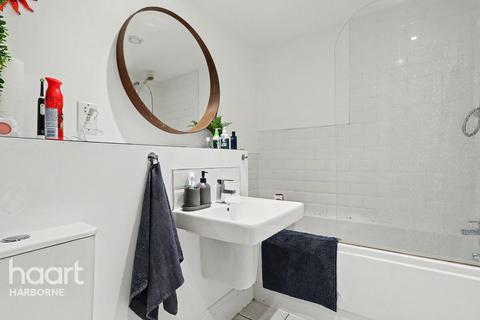 1 bedroom apartment for sale, Crocketts Lane, Smethwick