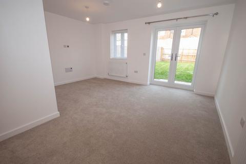 undefined, William Holland Close, Rugby, CV21