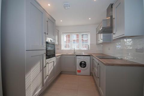 undefined, William Holland Close, Rugby, CV21